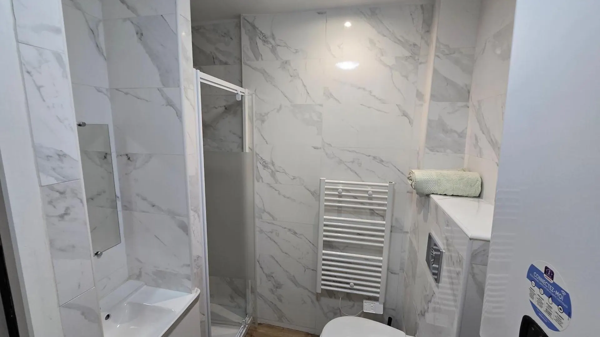 Apartment E1 - Charmant Studio Renove Climatise Avignon